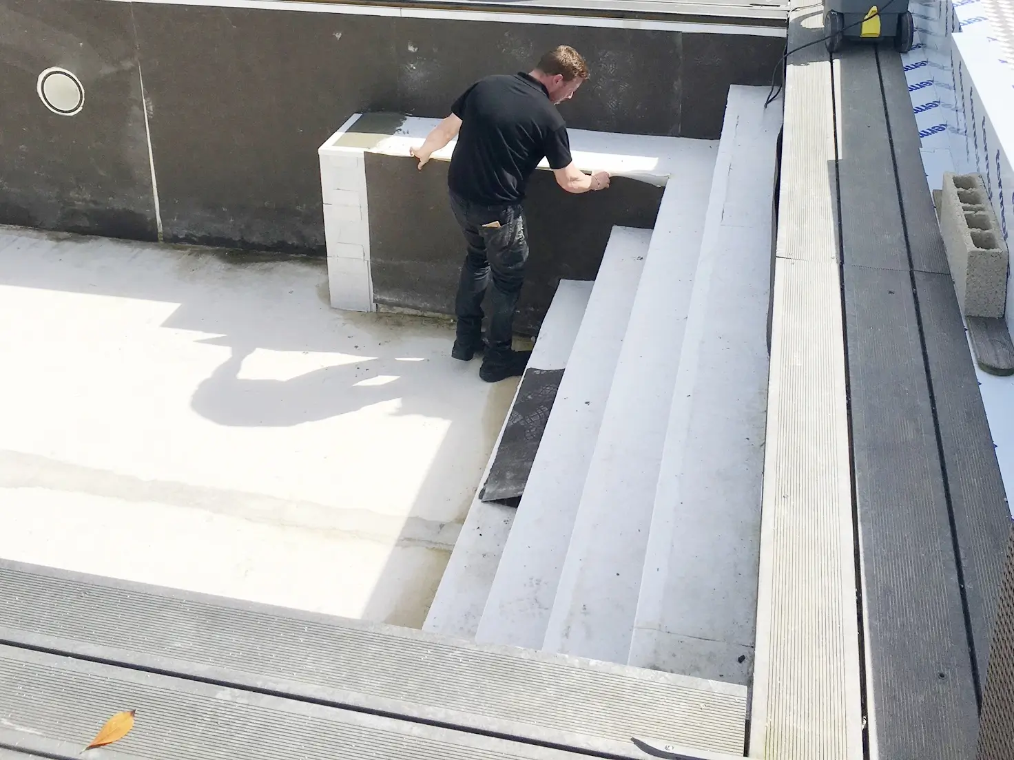 Construction d'une piscine avec escalier dans le Nord