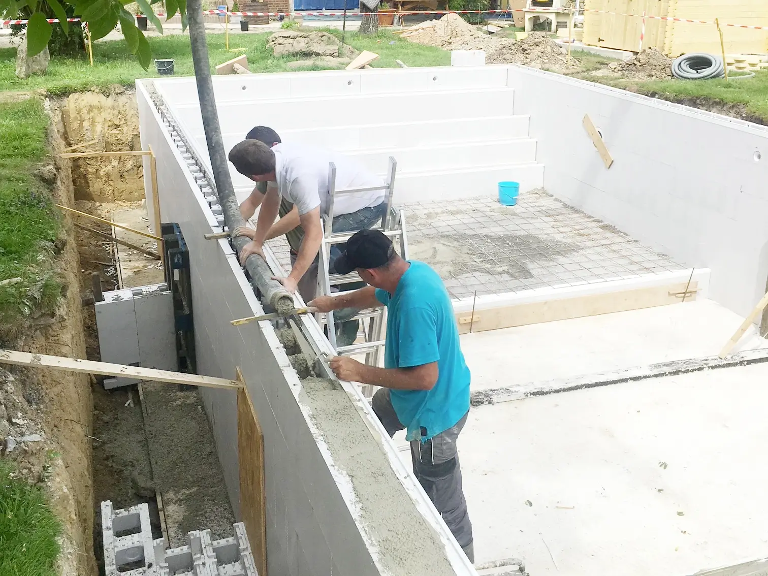 Construction d'une piscine avec escalier dans le Nord